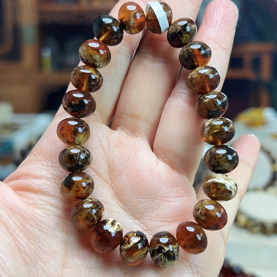 哆****琥珀未镶嵌裸石抚顺琥珀十一10549