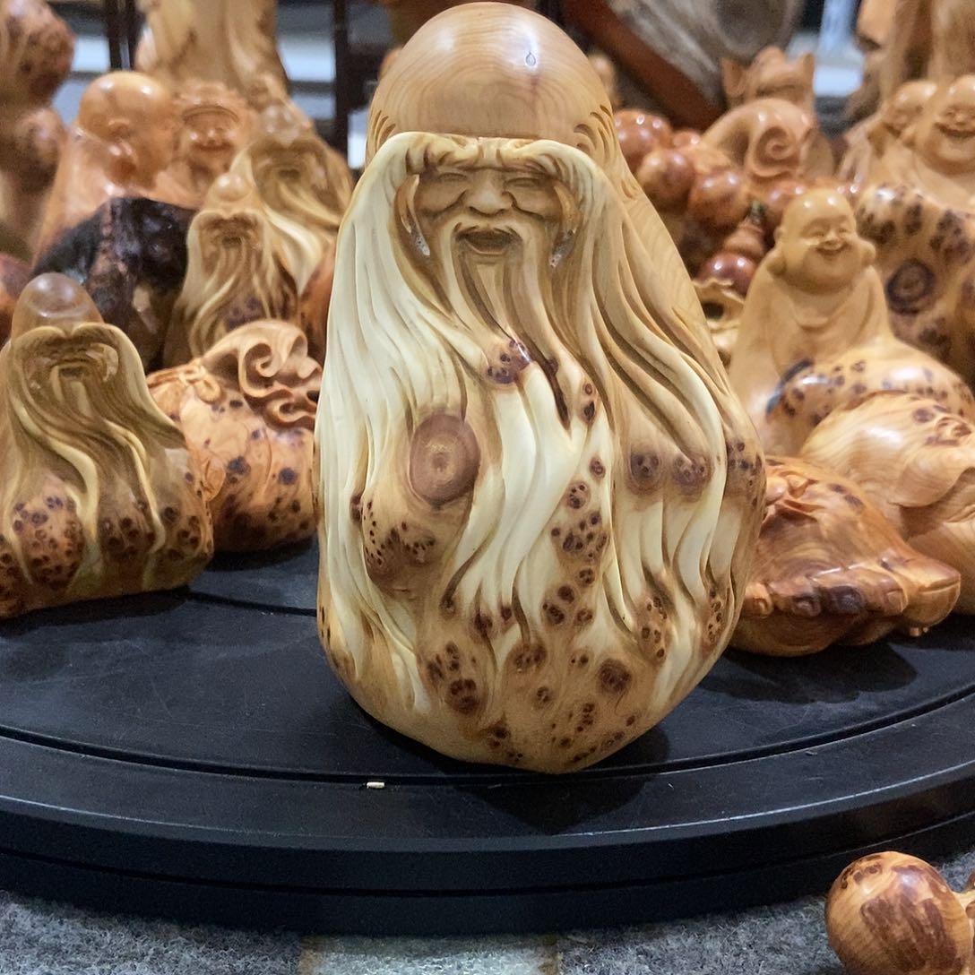 柏木（崖柏）留疤寿星