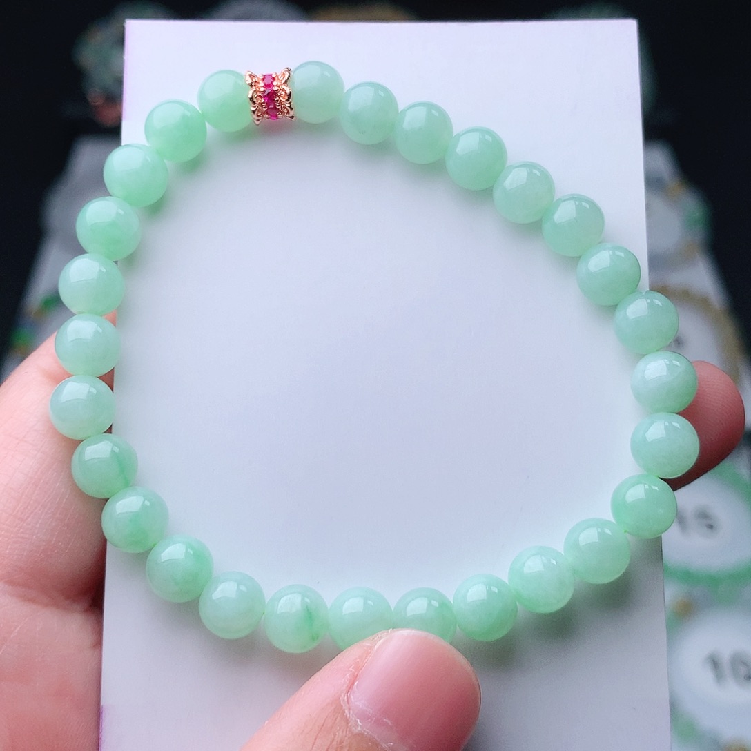 翡翠手串未镶嵌翡翠