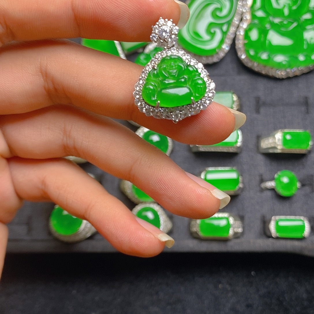 翡翠银S925镶嵌吊坠(赠链)吊坠