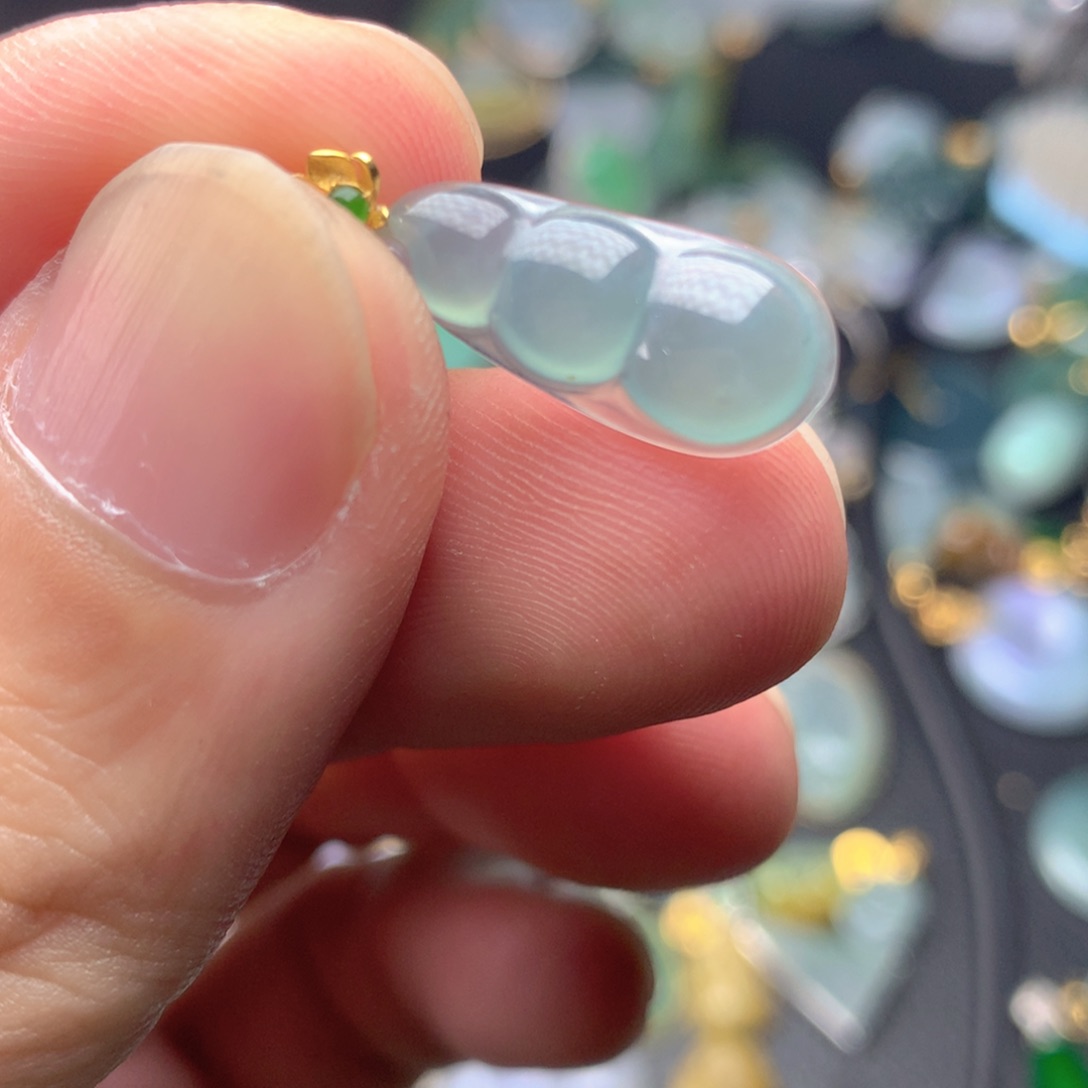 【闪购商品】翡翠18K金镶嵌颈饰翡翠