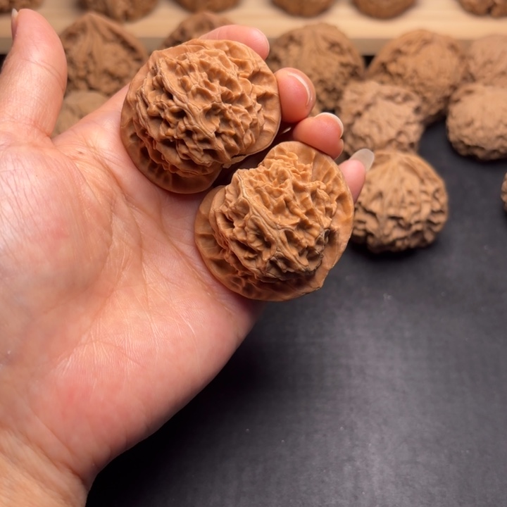 文玩核桃把件42宫灯