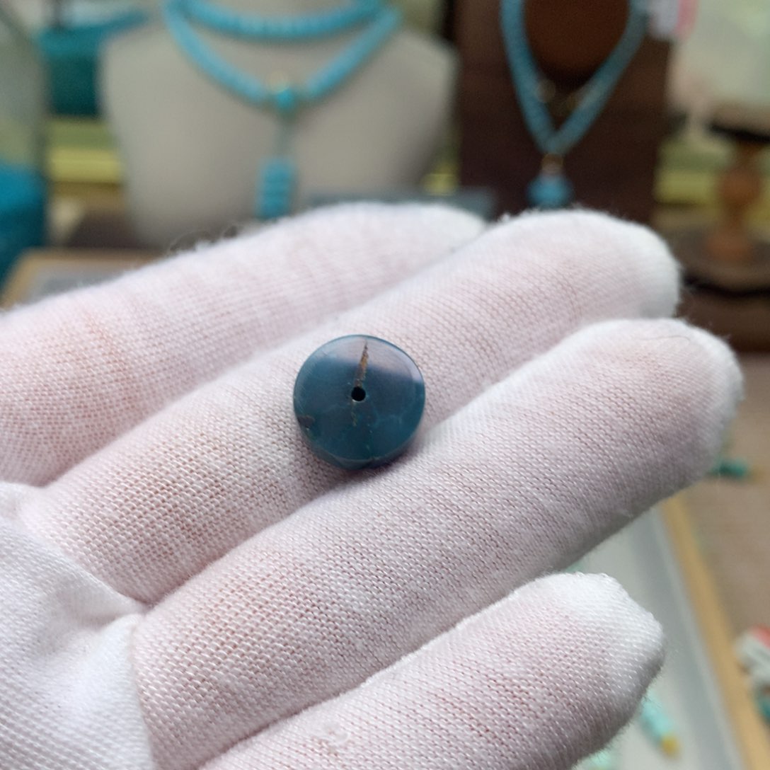 绿松石配饰未镶嵌