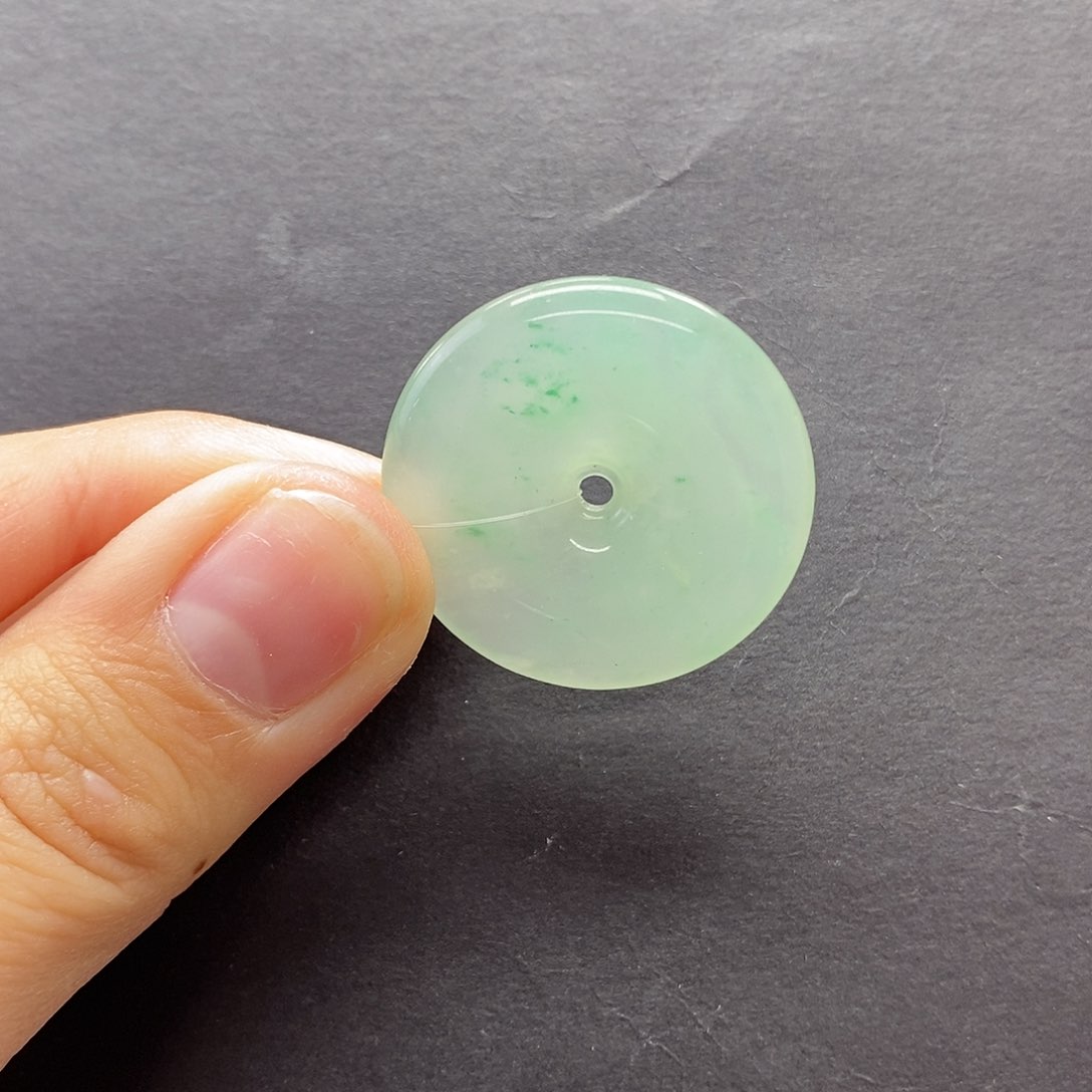 石英质玉颈饰未镶嵌