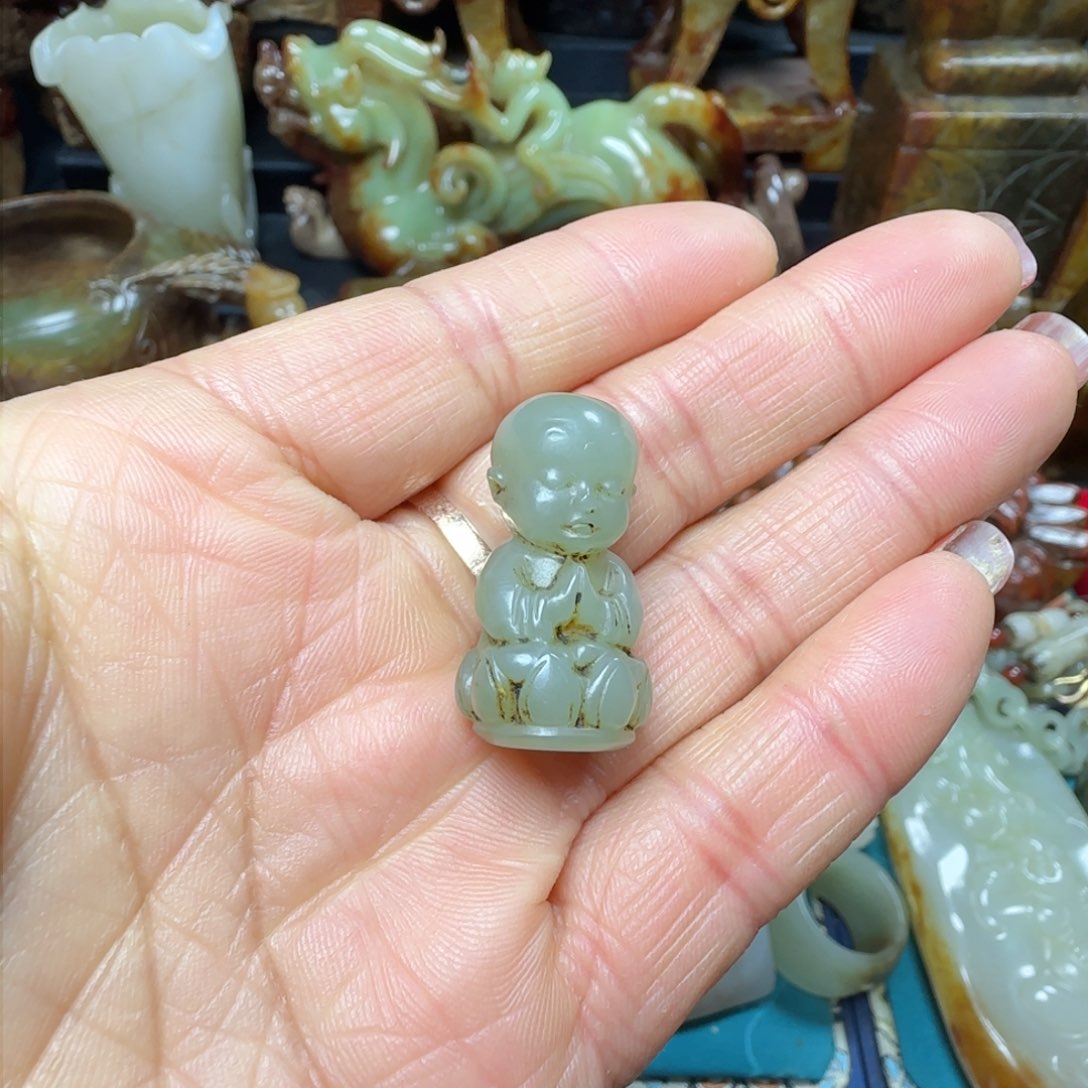 和田玉挂件未镶嵌