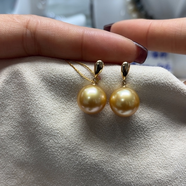 海水珍珠耳饰18K金镶嵌12-13mm