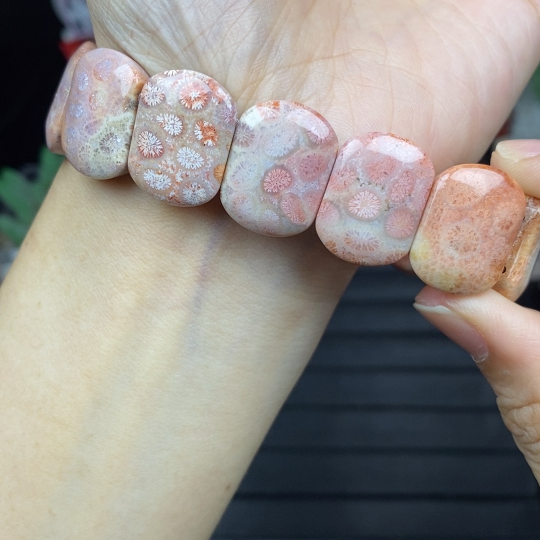 硅化玉未镶嵌手链3粉草莓花