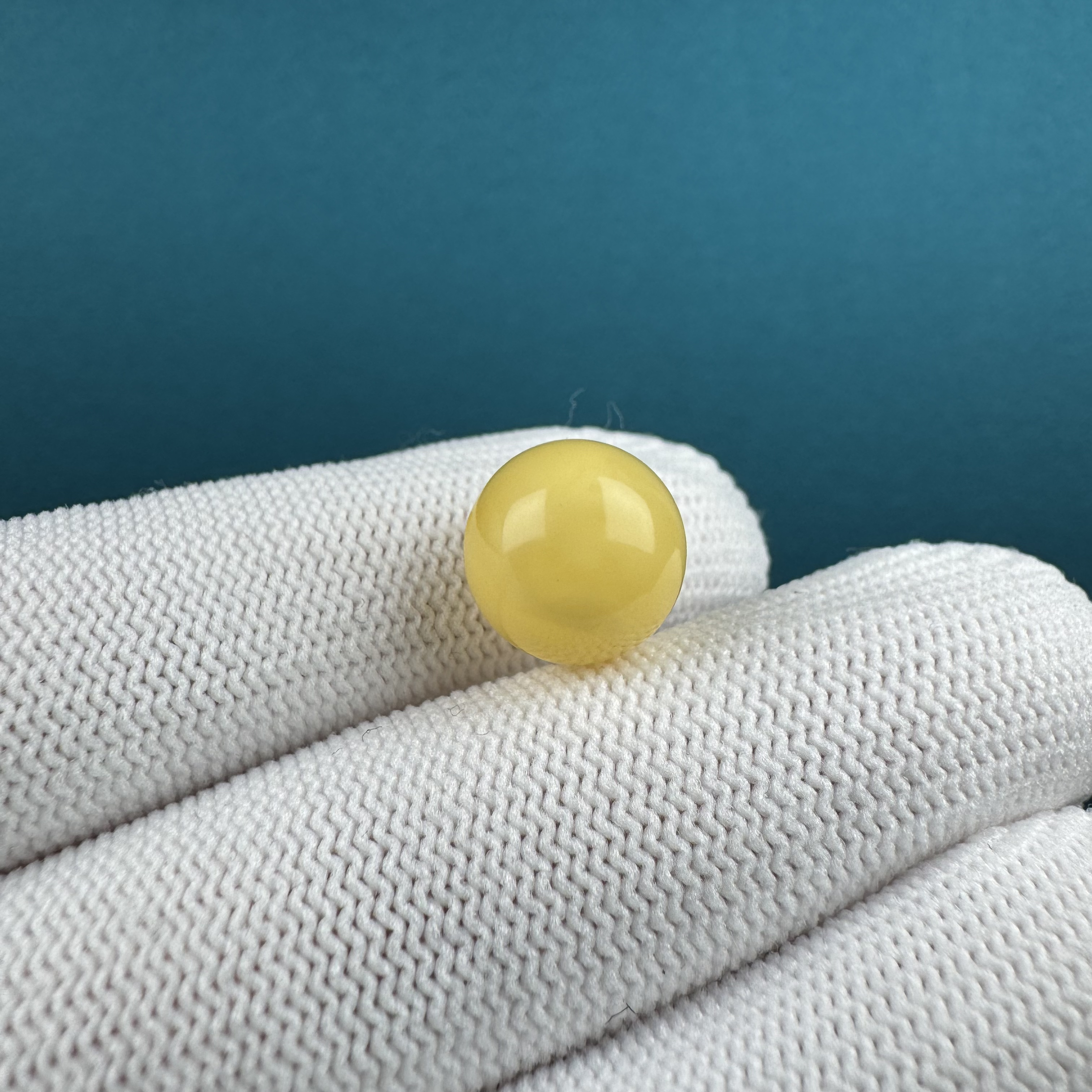 A4144天然原矿蜜蜡 圆珠 12.1mm支持复检假一罚十