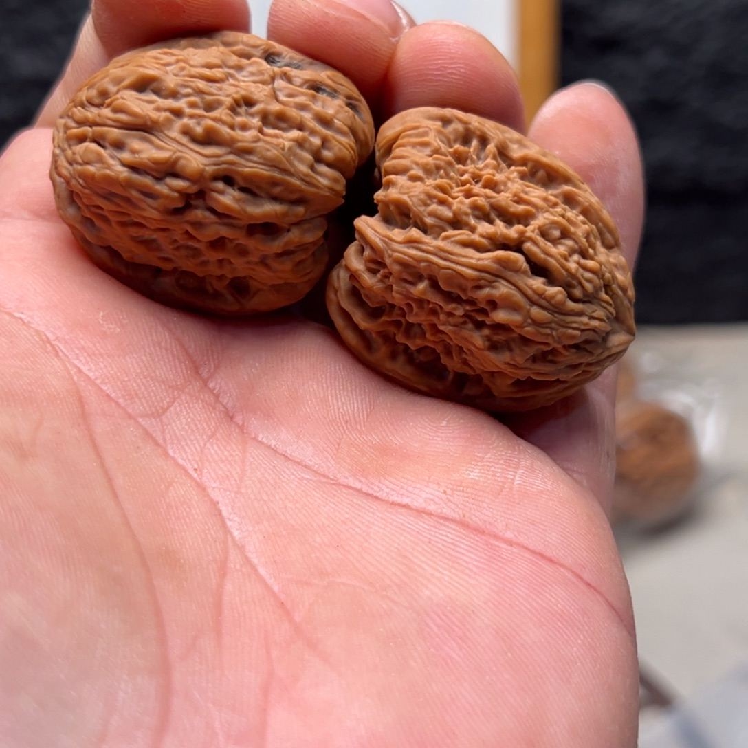 中***成把件文玩核桃南疆33