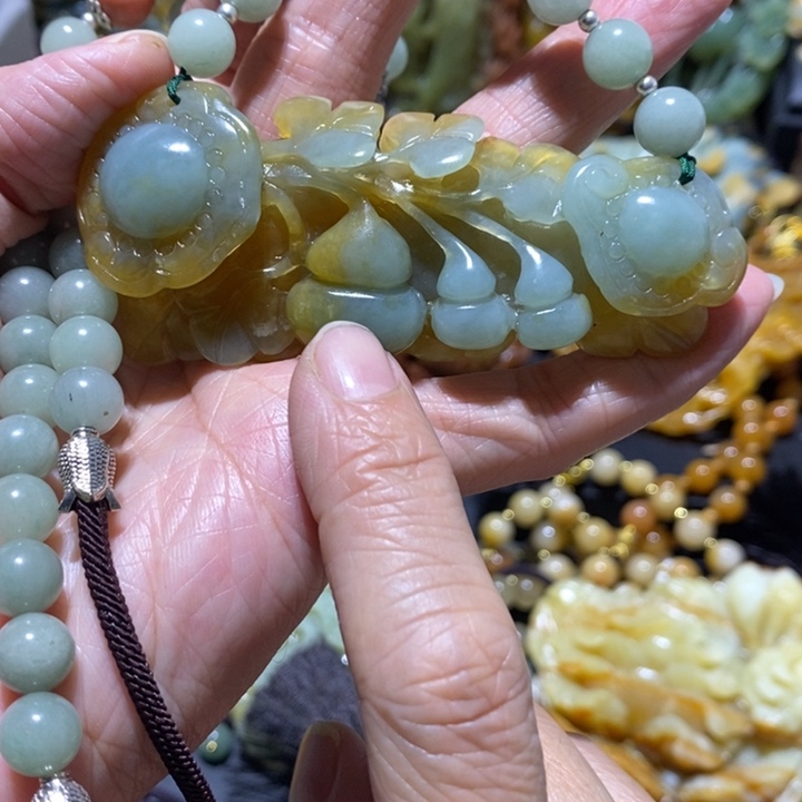 岫玉岫玉吊坠未镶嵌