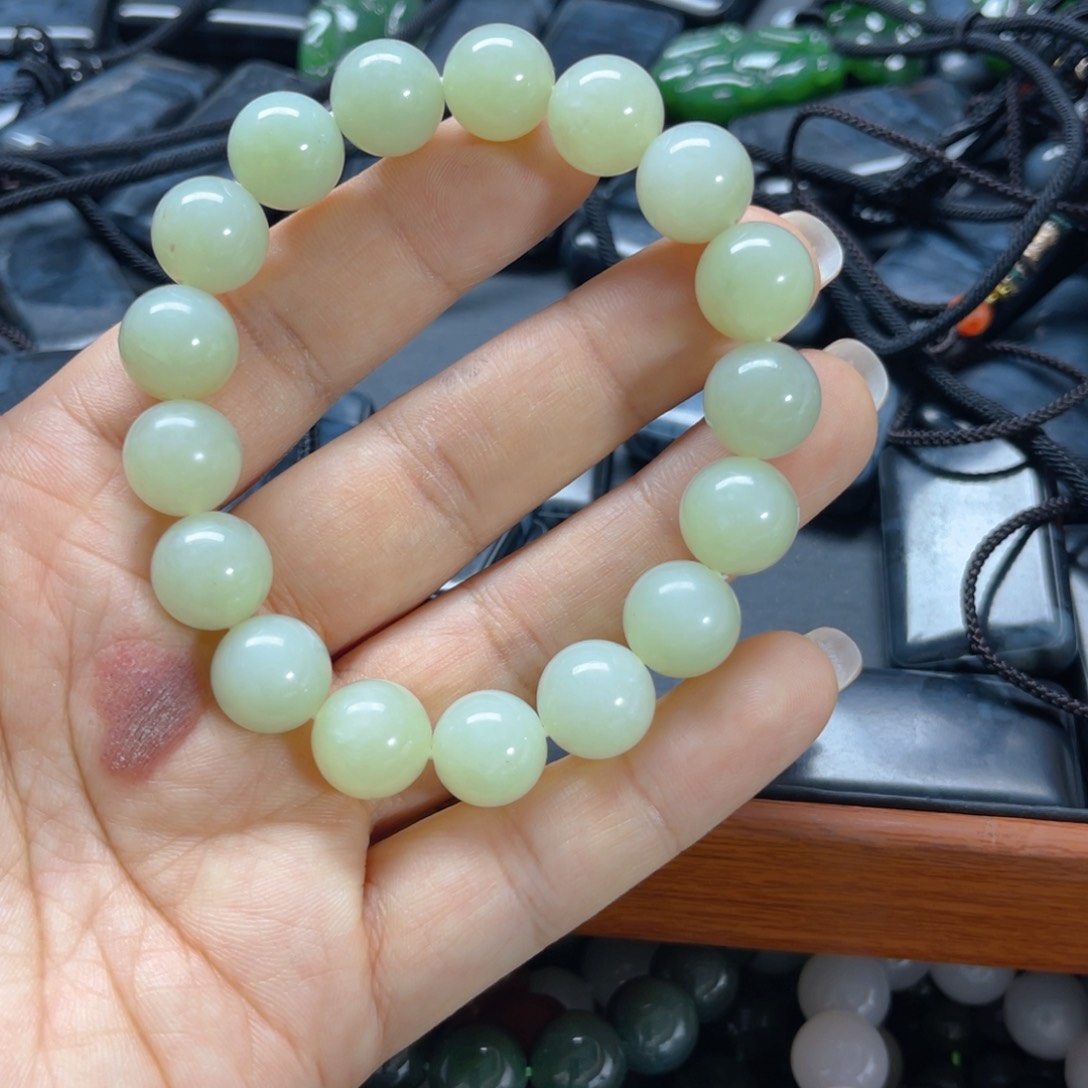 手链未镶嵌和田玉