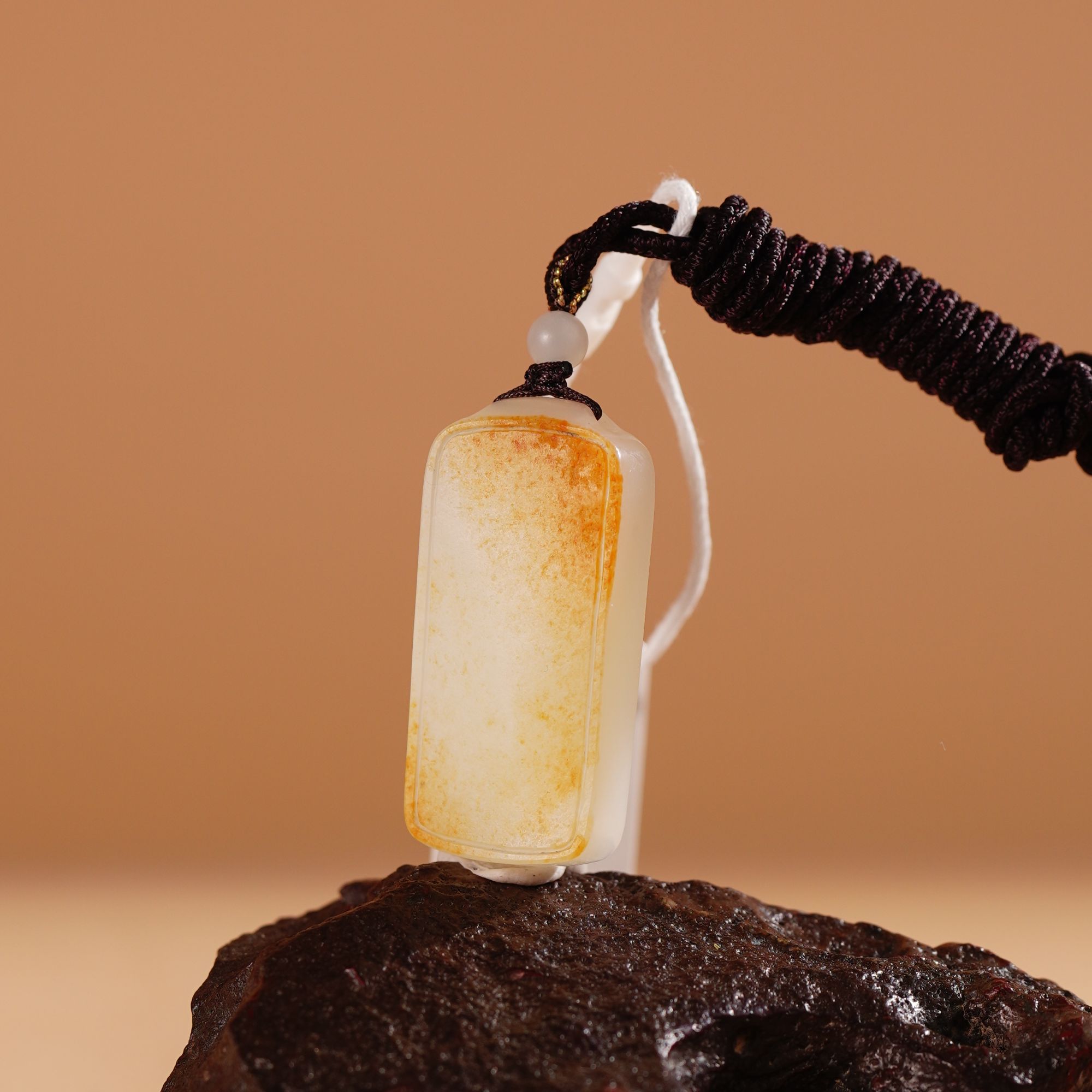 HE50356和田玉白玉无事牌吊坠