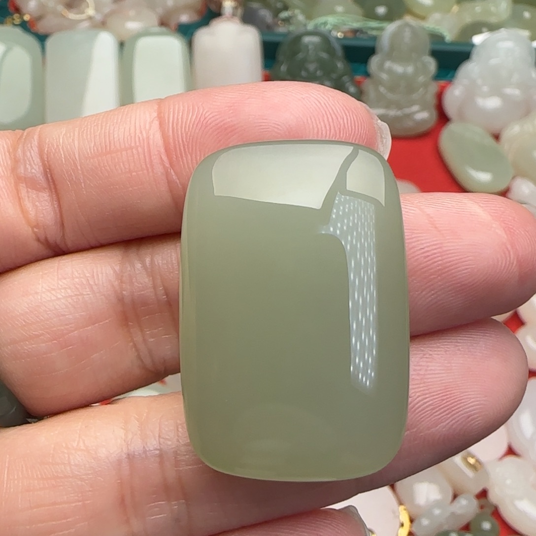和田玉颈饰未镶嵌回****天