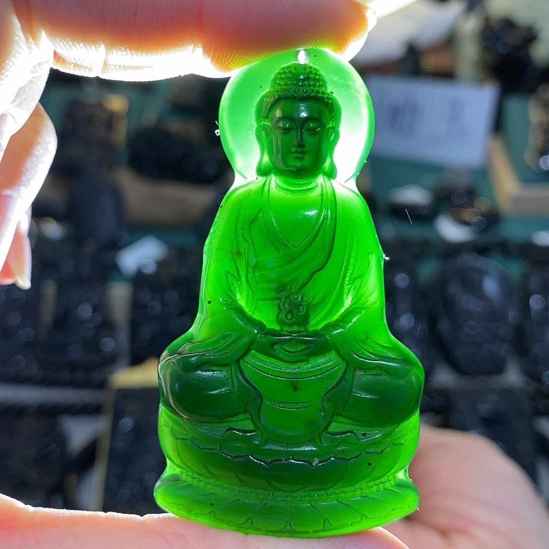 未镶嵌蛇纹石玉颈饰