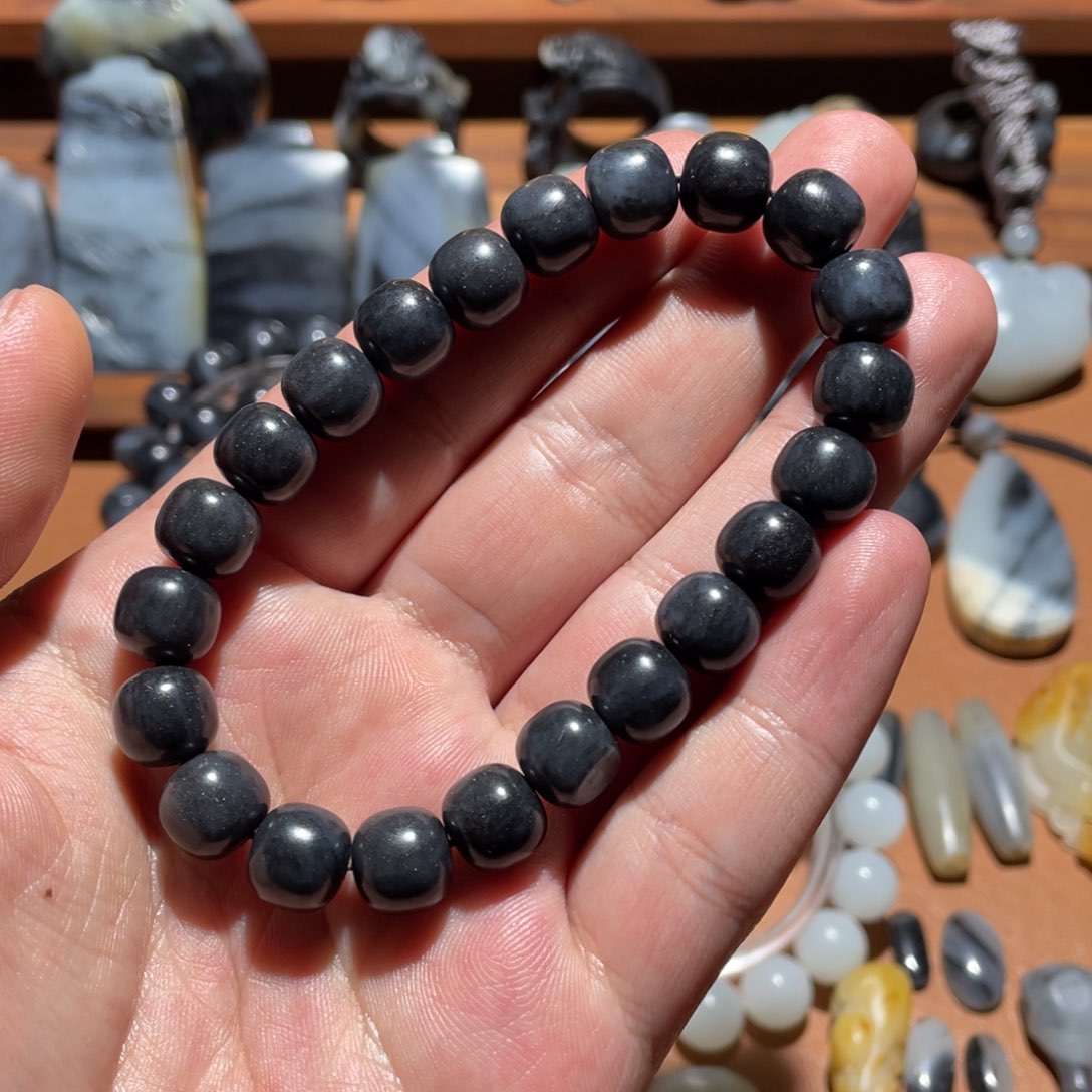 和田玉手串未镶嵌