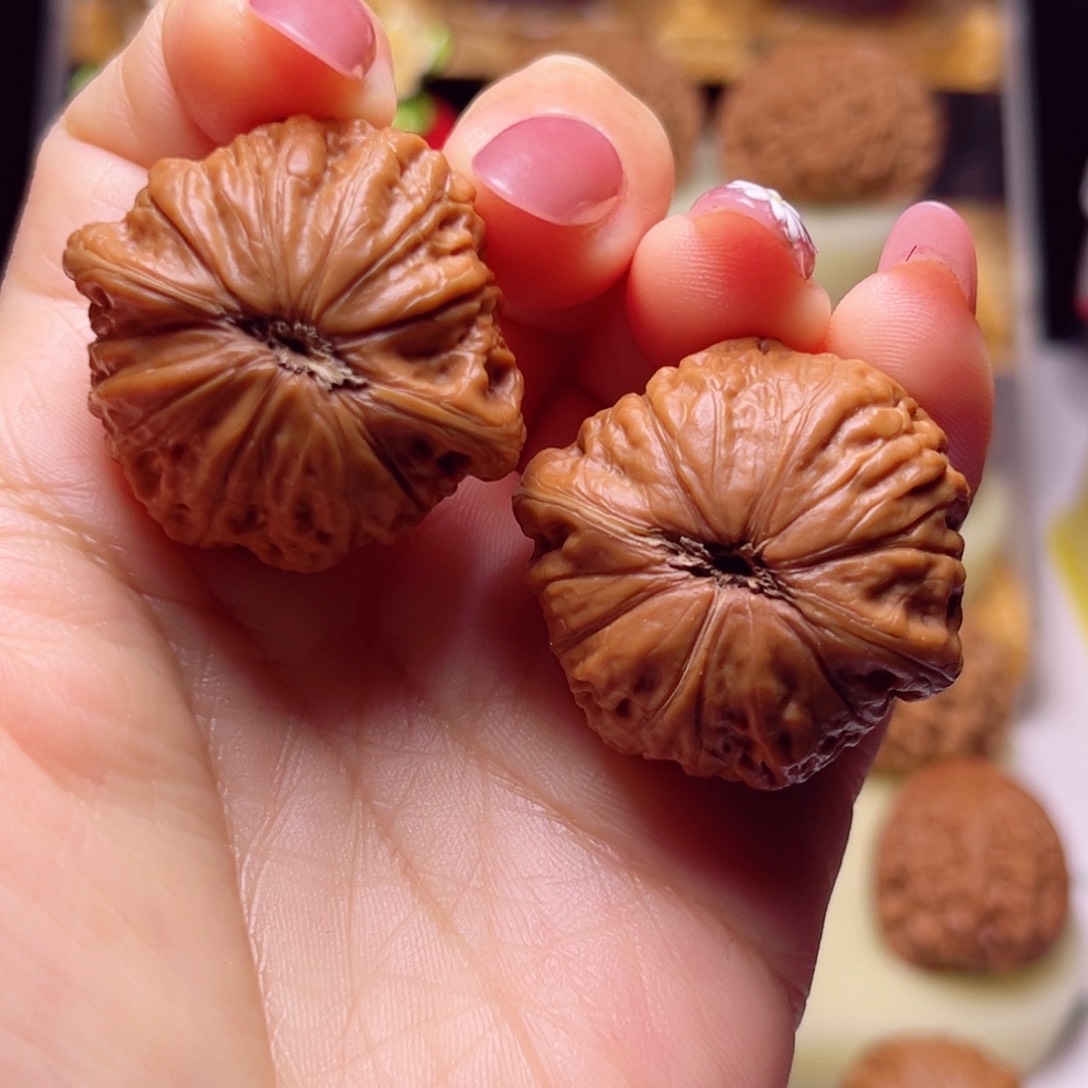 文玩核桃吊坠35尺铁锤