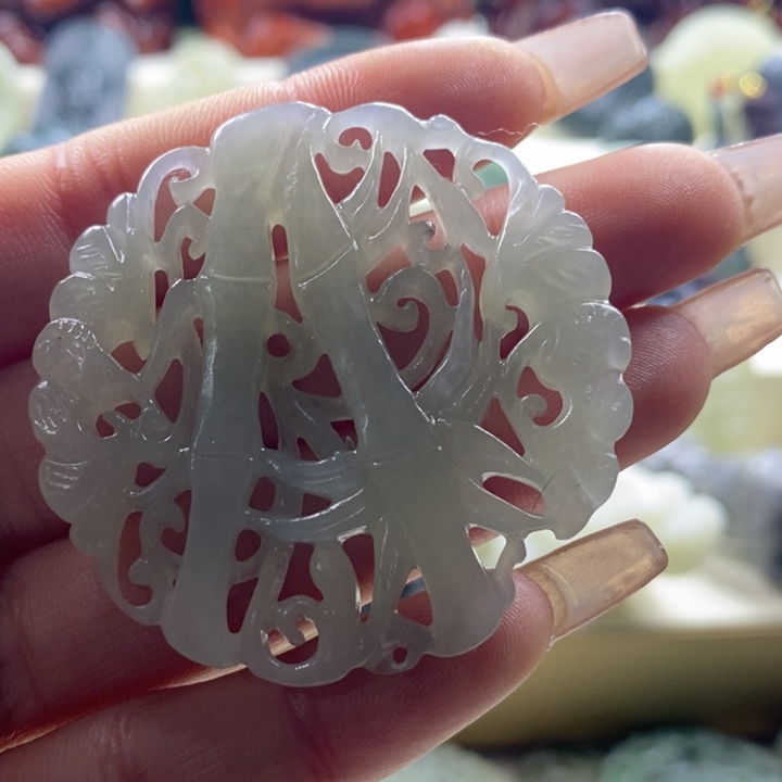 和田玉颈饰未镶嵌