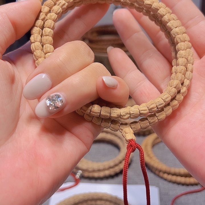 O***A吊坠柏香籽/百香籽