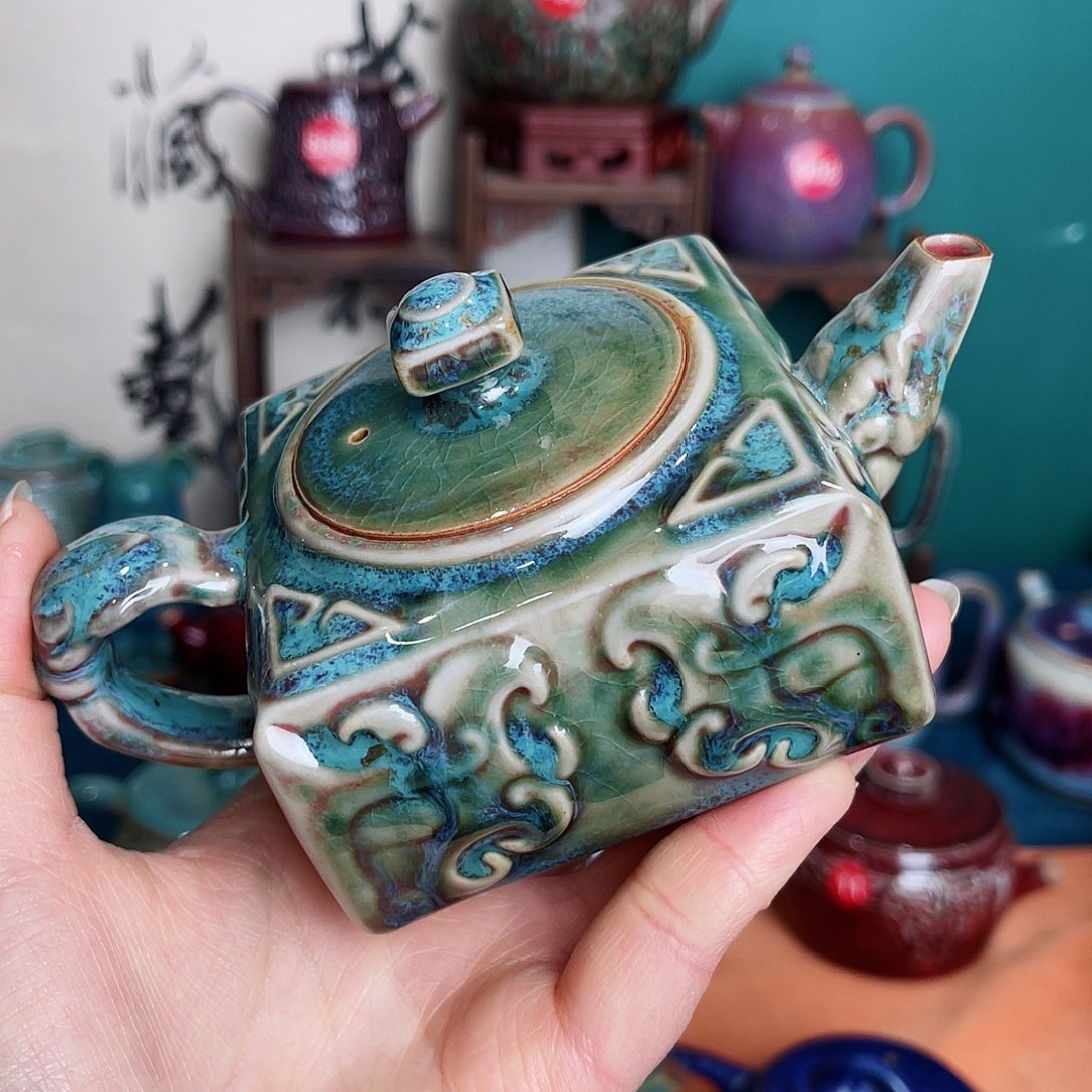 壶钧瓷艺术作品壶