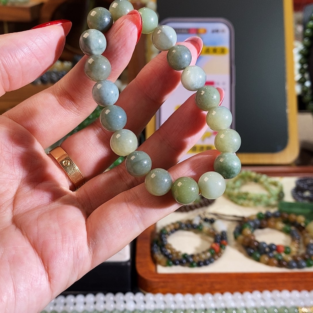 手链未镶嵌和田玉