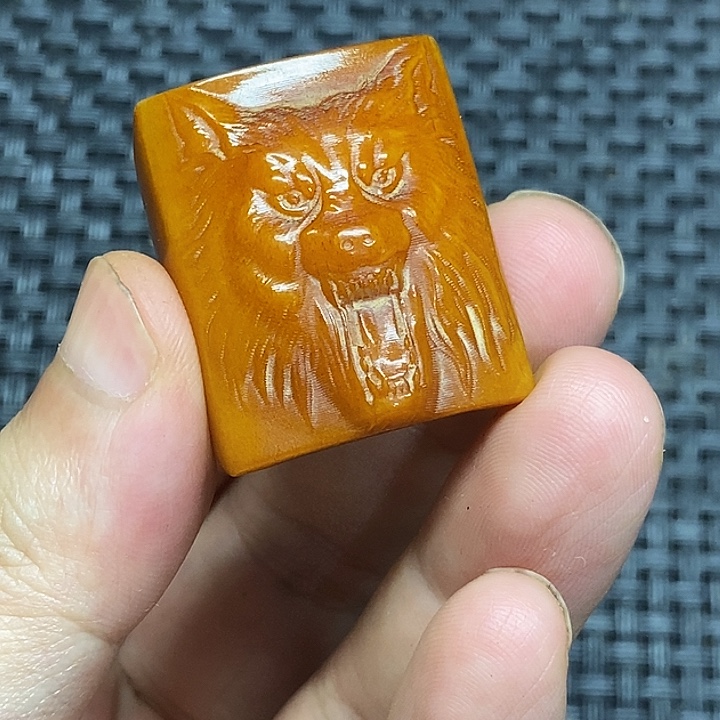 吊坠滴血莲花菩提