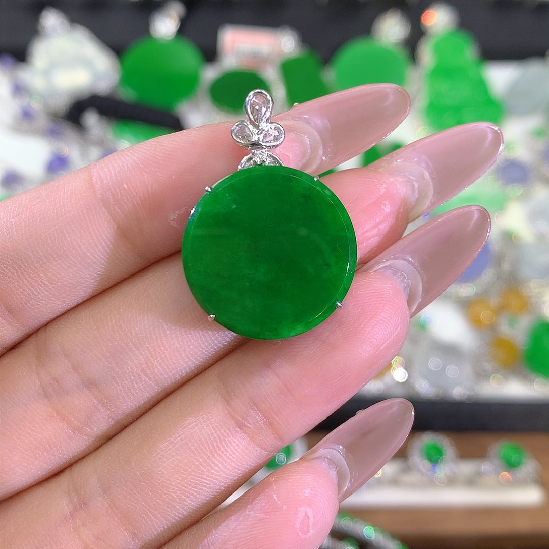 翡翠颈饰18K金镶嵌1111111111111