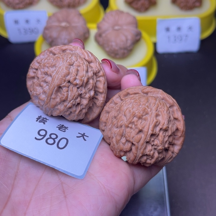 把件文玩核桃白狮子43.980
