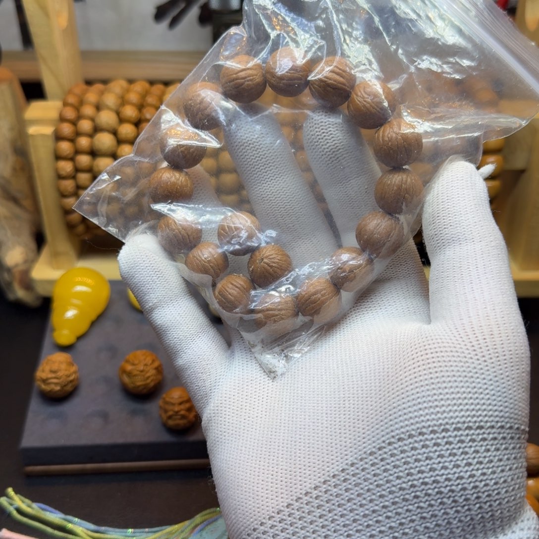 猴头核桃吊坠15聚宝盆