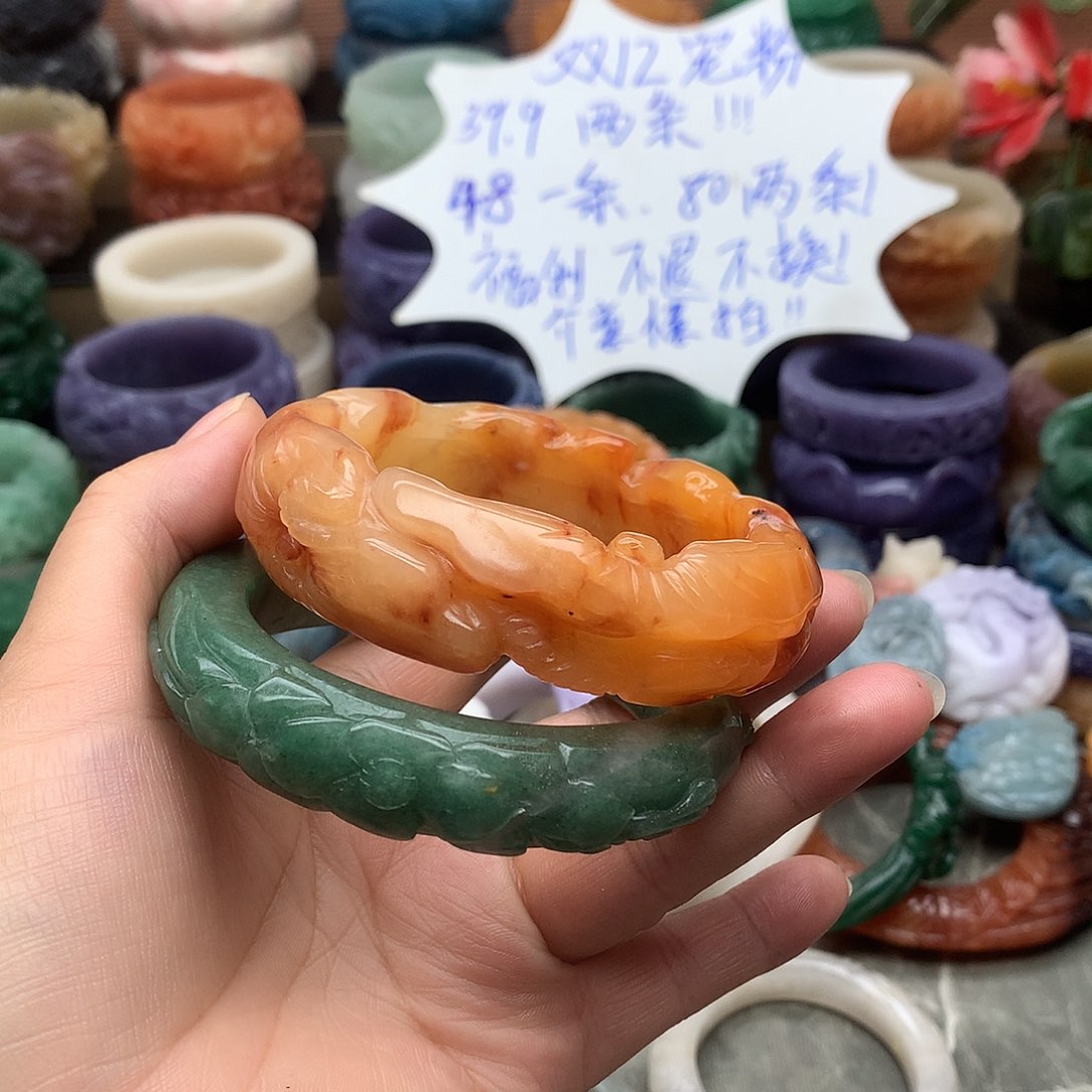 毛衣链未镶嵌石英质玉