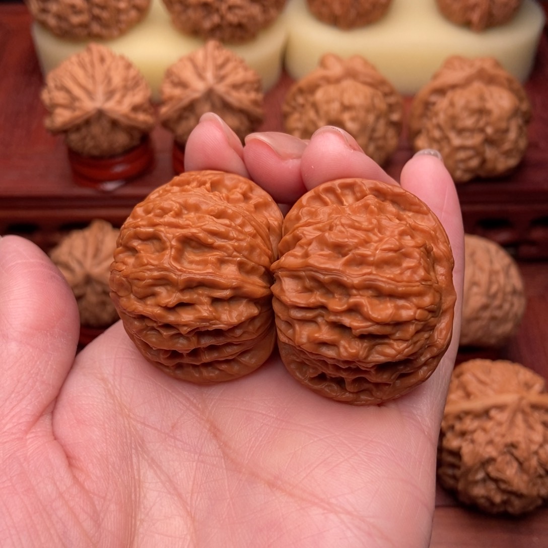 桃核把件丁*山地磨盘40