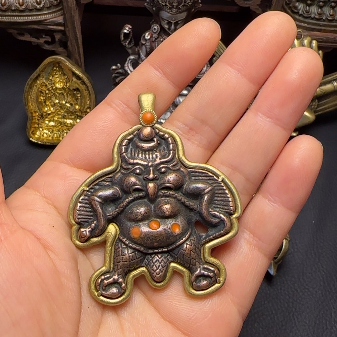 胖***锅泥塑藏传牌子……藏传牌子