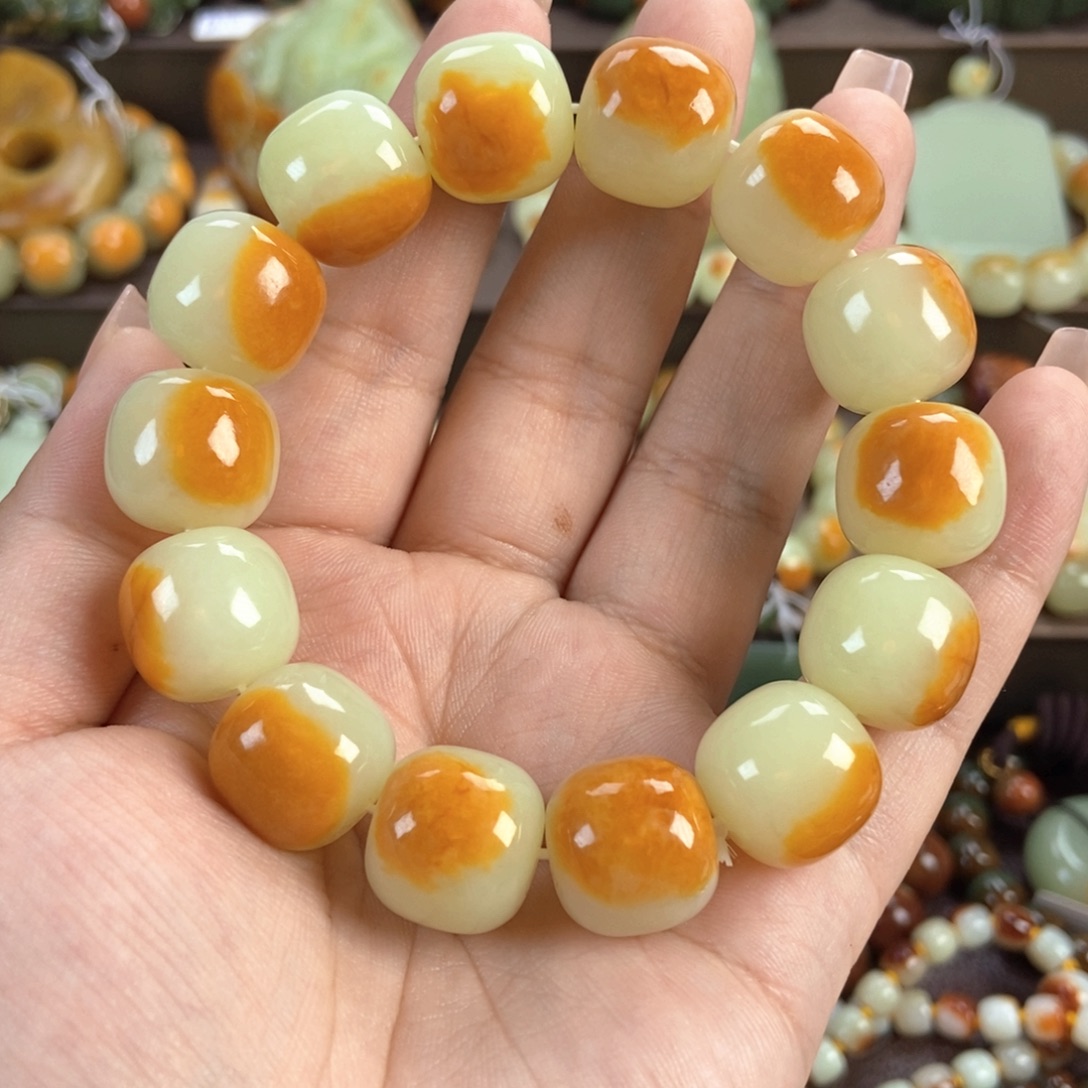 武***刀手串未镶嵌透闪石质玉