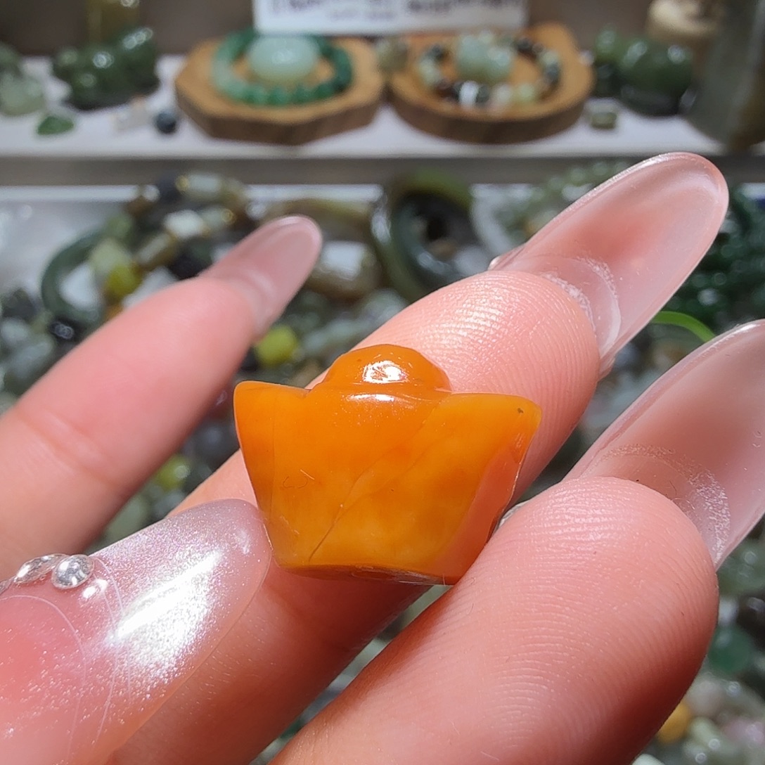 离***挽和田玉未镶嵌珠宝奇石