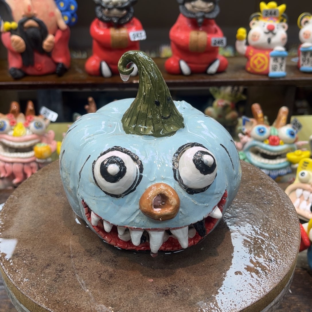 陶瓷纯手工抽象陶瓷摆件202