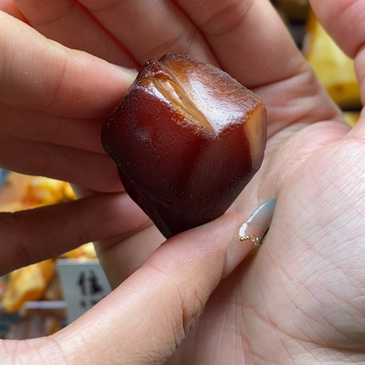 定制琥珀未镶嵌蜜蜡