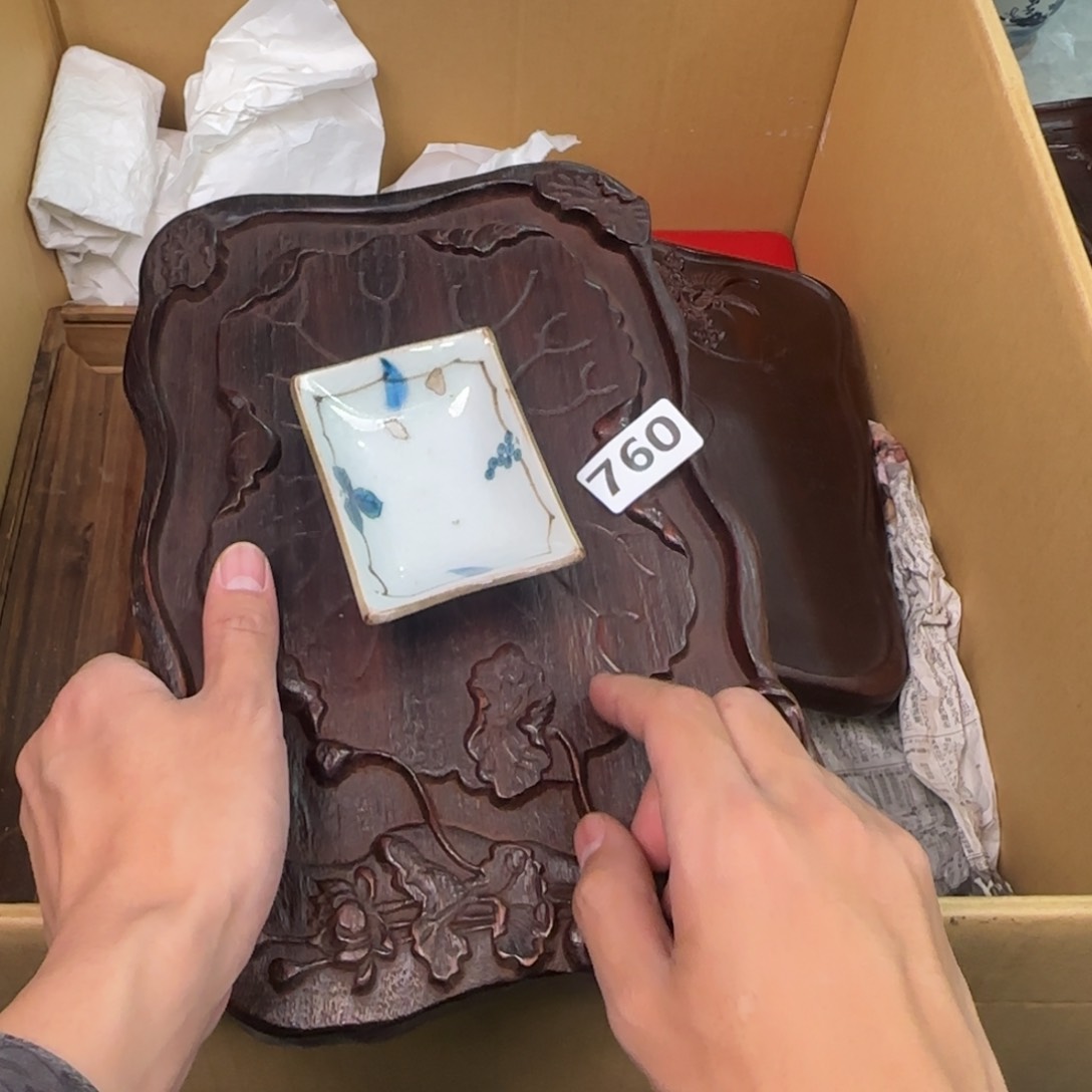 陶瓷孤品单件车里拍的