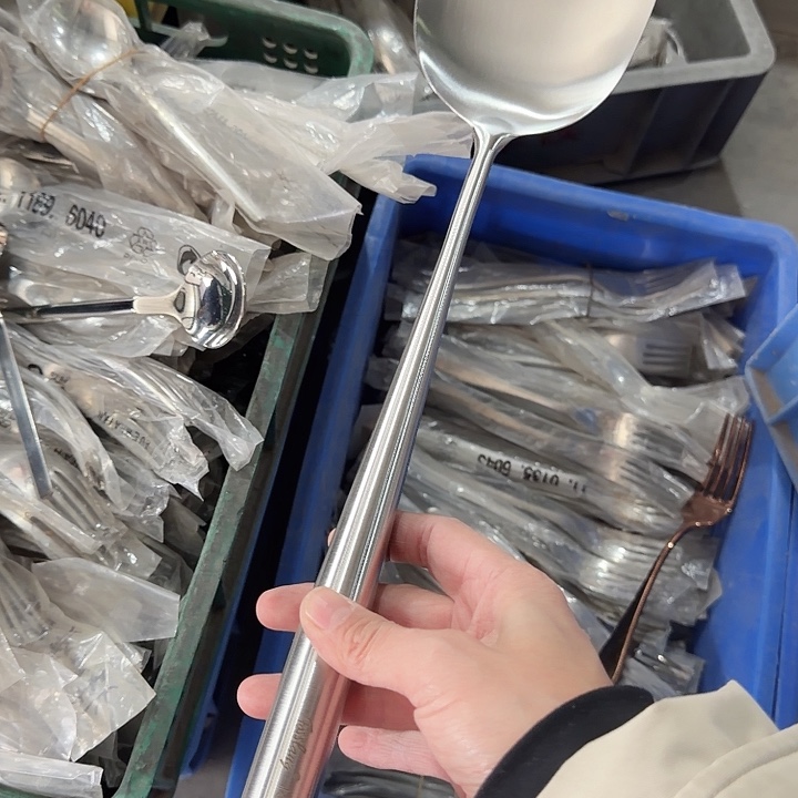 18-10不锈钢菲士炒铲