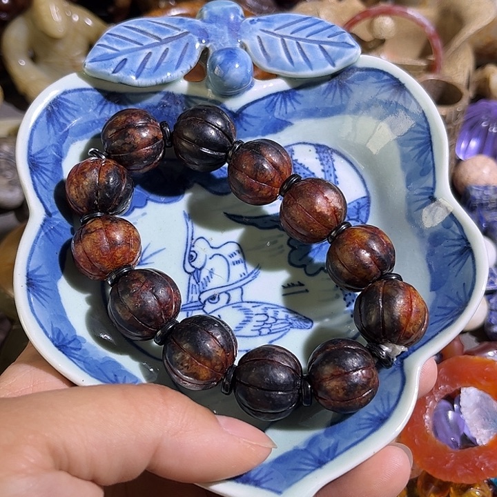 摆件瓷，纯手工制作
