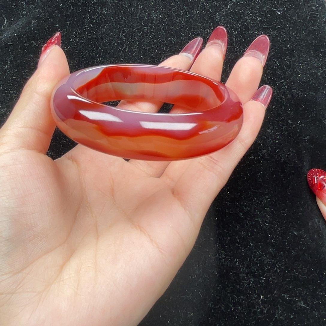 玛瑙/玉髓手镯未镶嵌