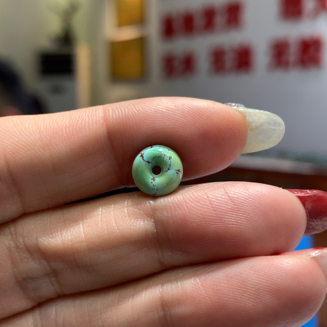 绿松石配饰未镶嵌