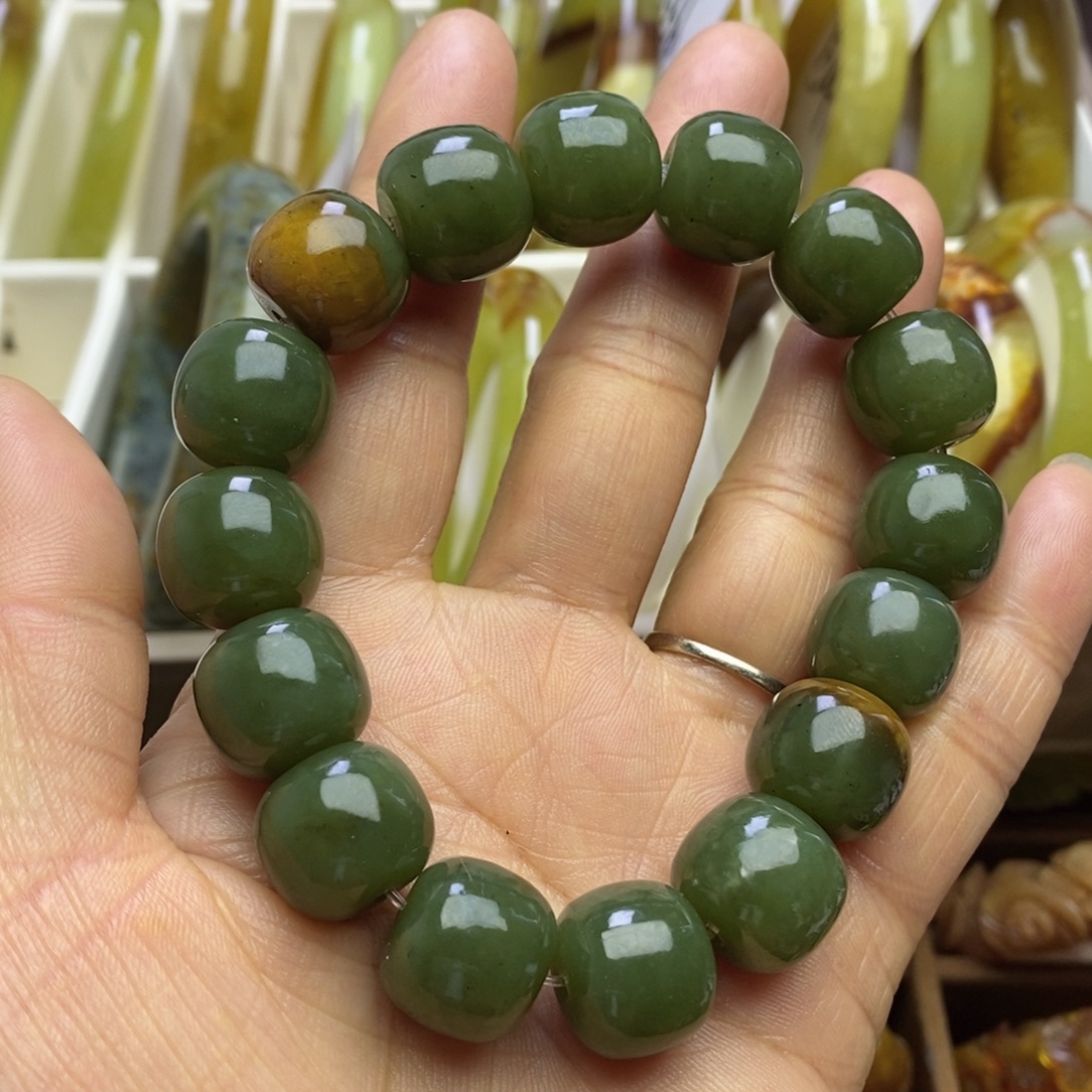 和田玉未镶嵌手链