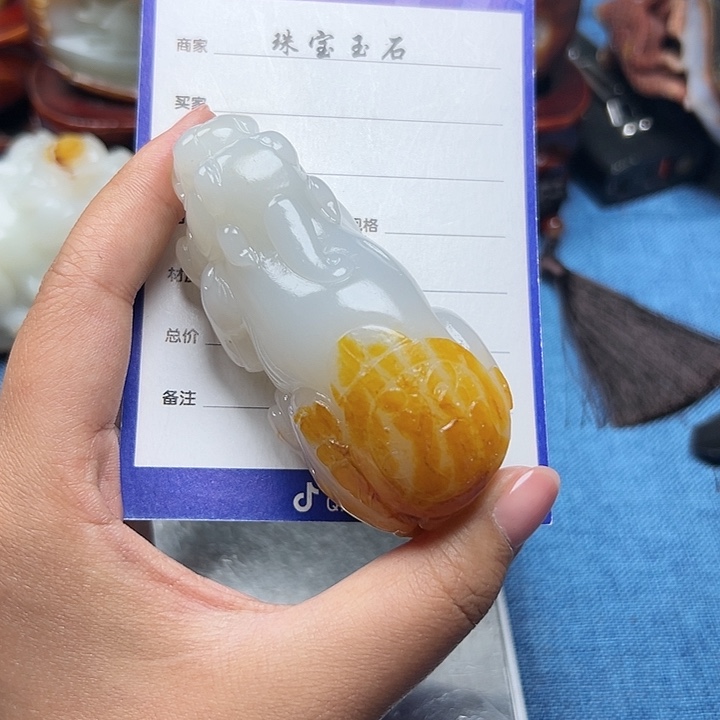 和田玉未镶嵌颈饰誓*言