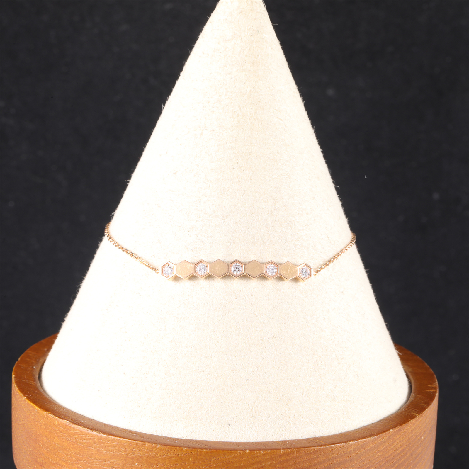 95新 Chaumet/尚美 花花  18K玫瑰金 蜂巢BEE MY LOVE 间钻手链