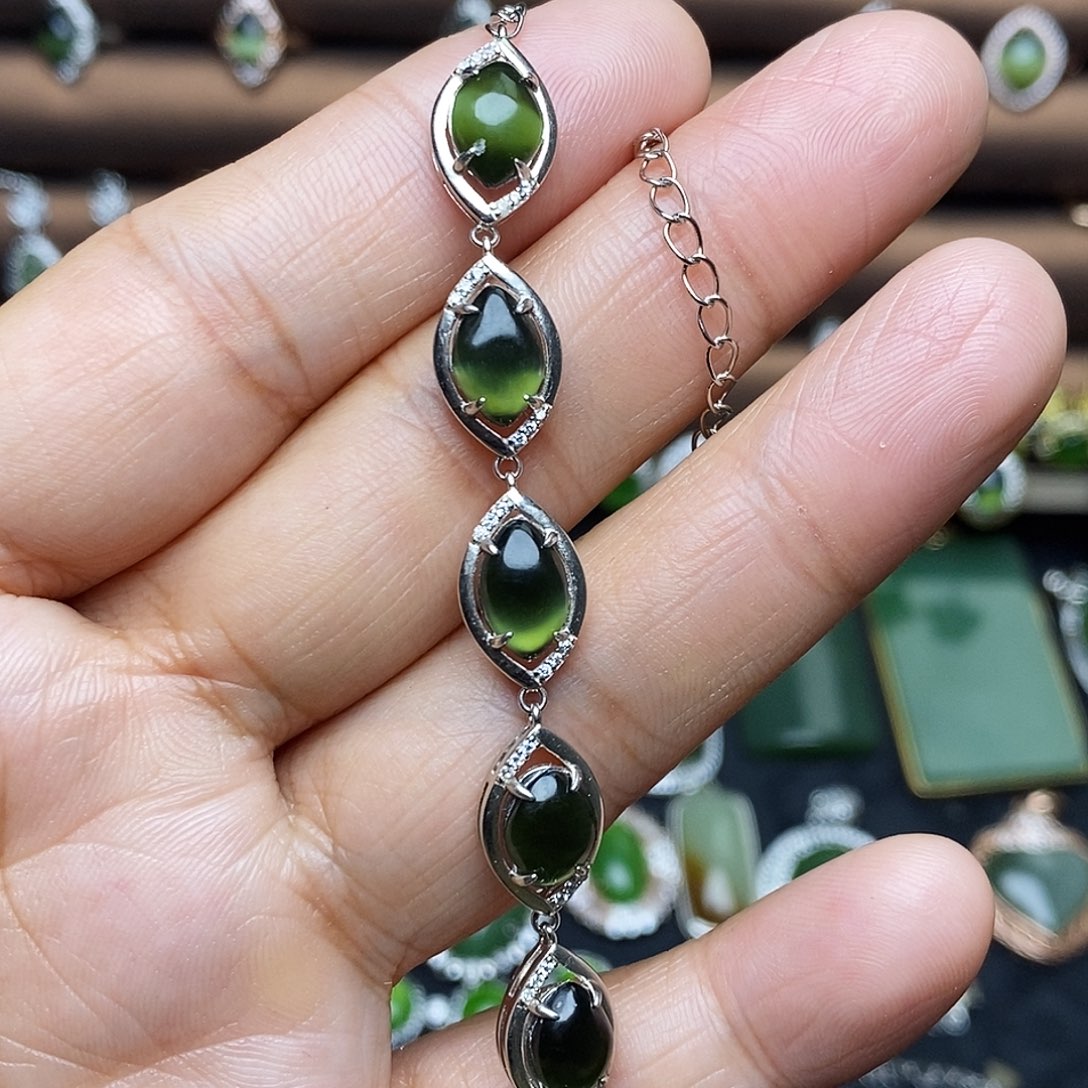 吊坠(不含链)银S925镶嵌和田玉（碧玉）手链