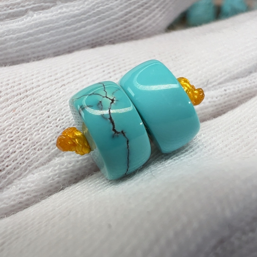 绿松石配饰未镶嵌