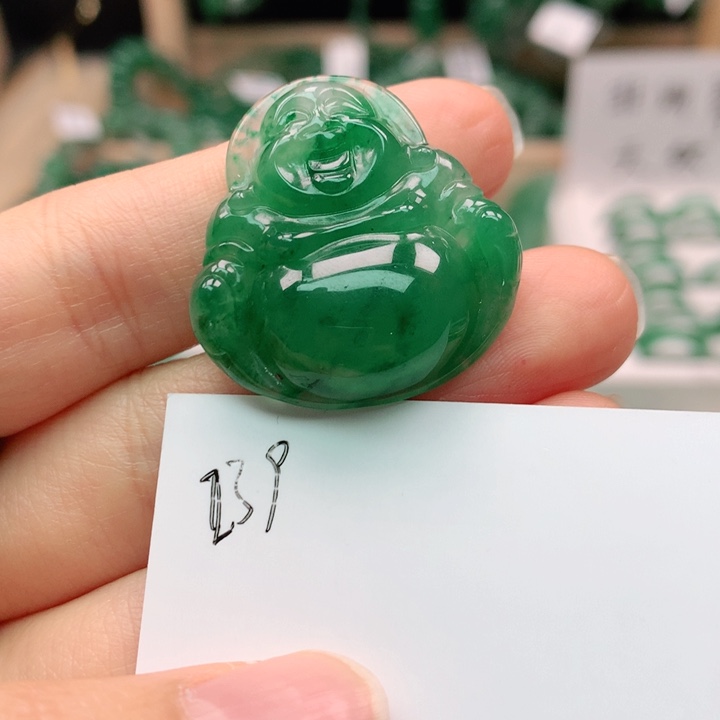 石英质玉颈饰未镶嵌安*