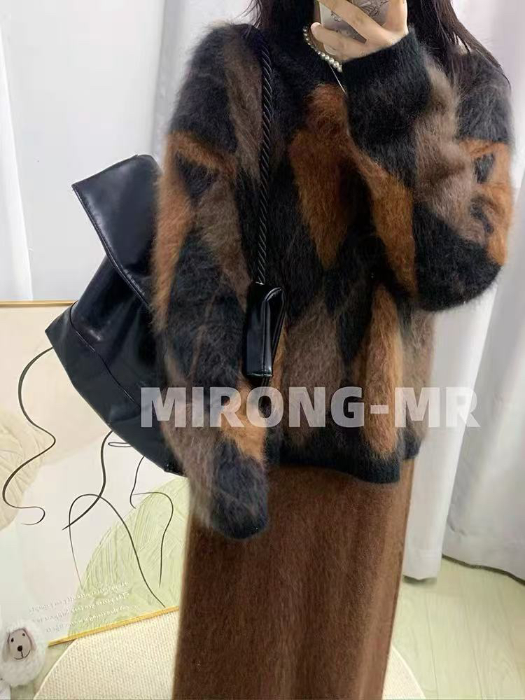 【晓雪家】复古菱格100山羊绒时尚设计师网红撞色秋冬宽松轻奢