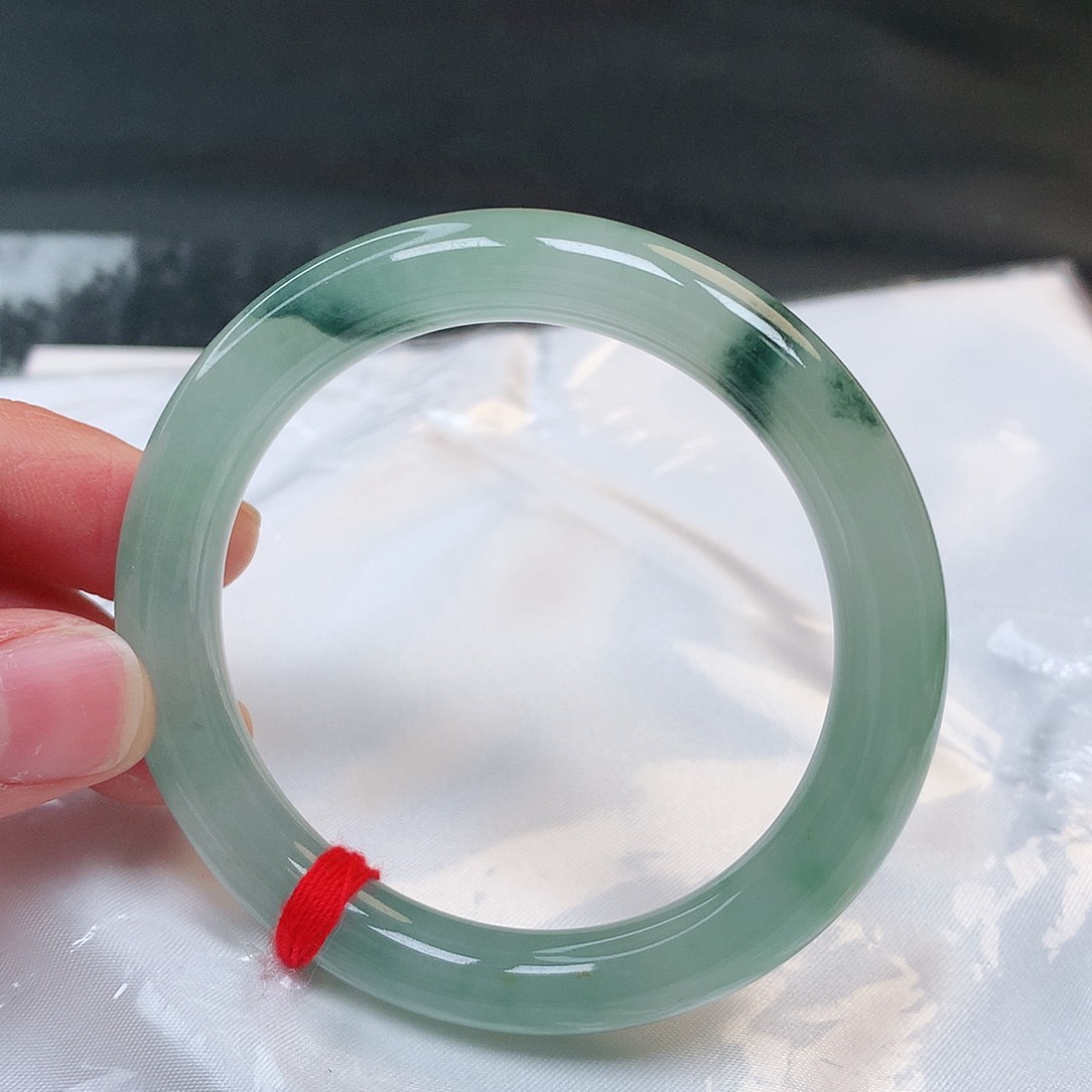 翡翠手镯未镶嵌272号