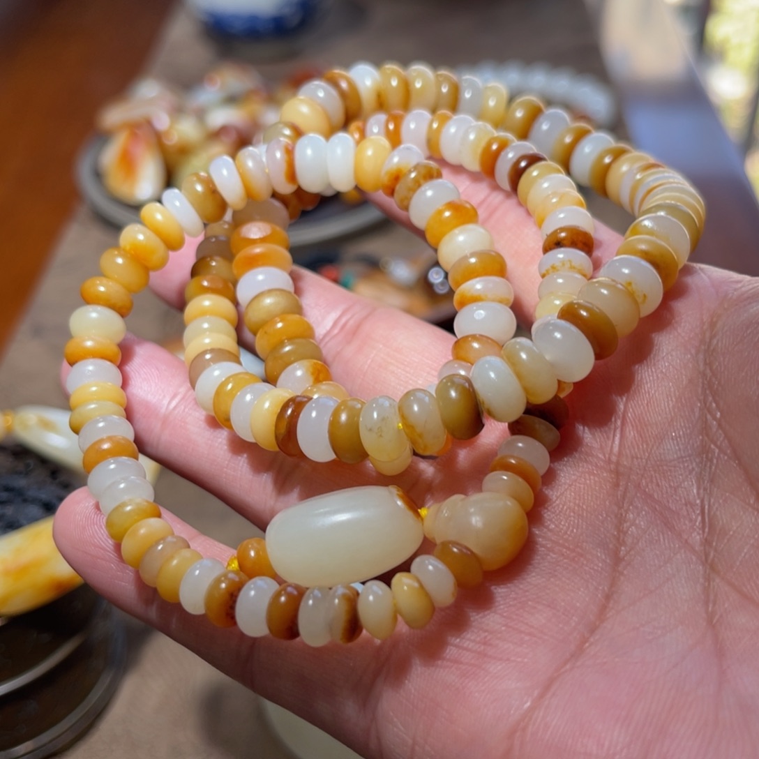 叨***叨和田玉未镶嵌手链