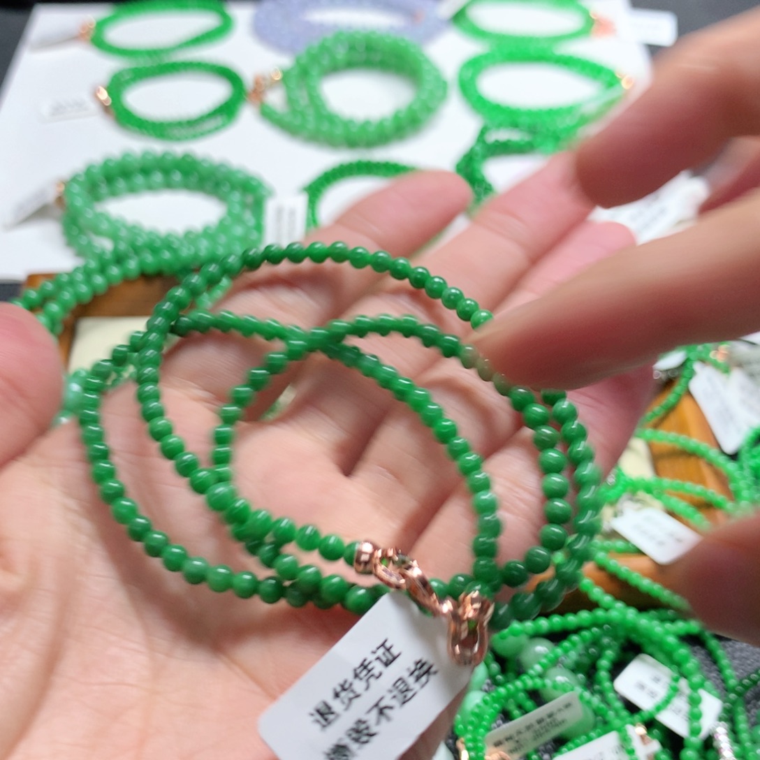 翡翠未镶嵌手链翡翠